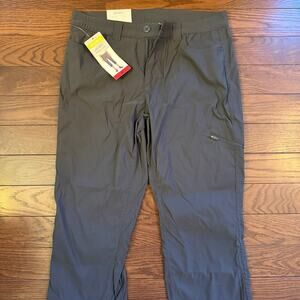 Eddie Bauer Women’s Gray Cropped Pants Size 8 NWT